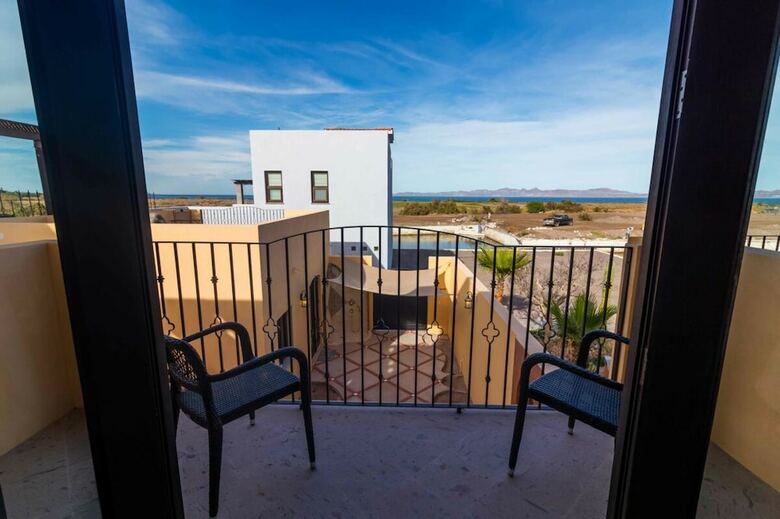 Casa Costiera 3 Br By Casago