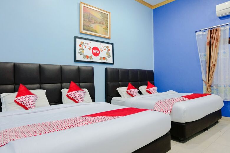 Hotel Oyo 778 Guest House Amalia Malang