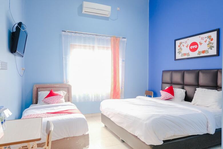 Hotel Oyo 778 Guest House Amalia Malang