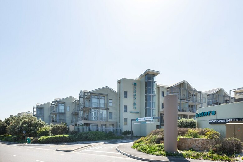 Dejablu Beach Apartment By Ctha