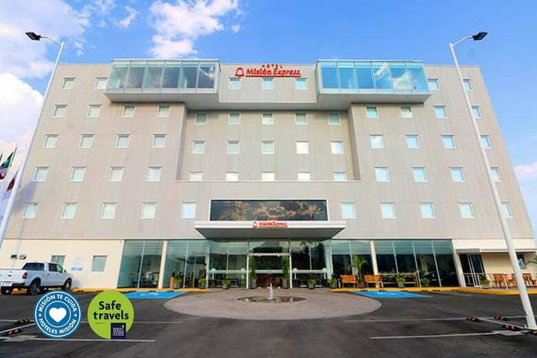 Hotel Misi�n Express San Juan Del R�o