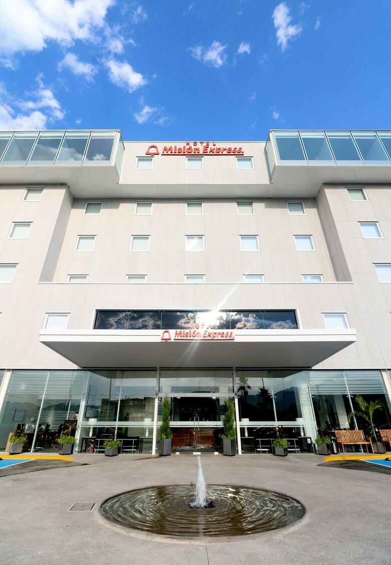 Hotel Misi�n Express San Juan Del R�o