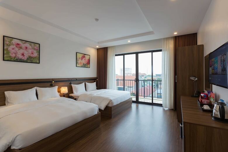 Trang An Flower Hotel