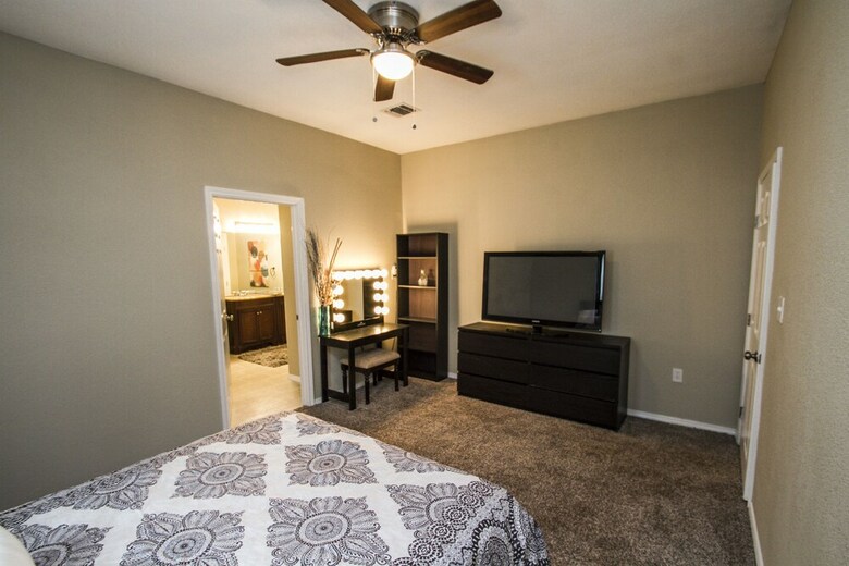 Florida St Nice Remodeled 3br/2ba Near Downtown