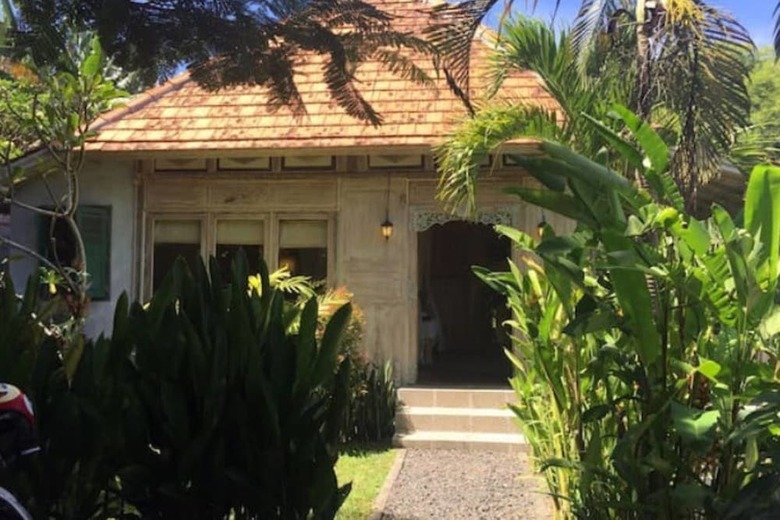 Hotel Pande Homestay
