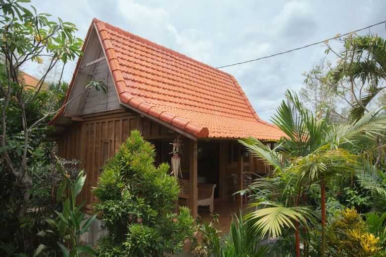 Hotel Pande Homestay