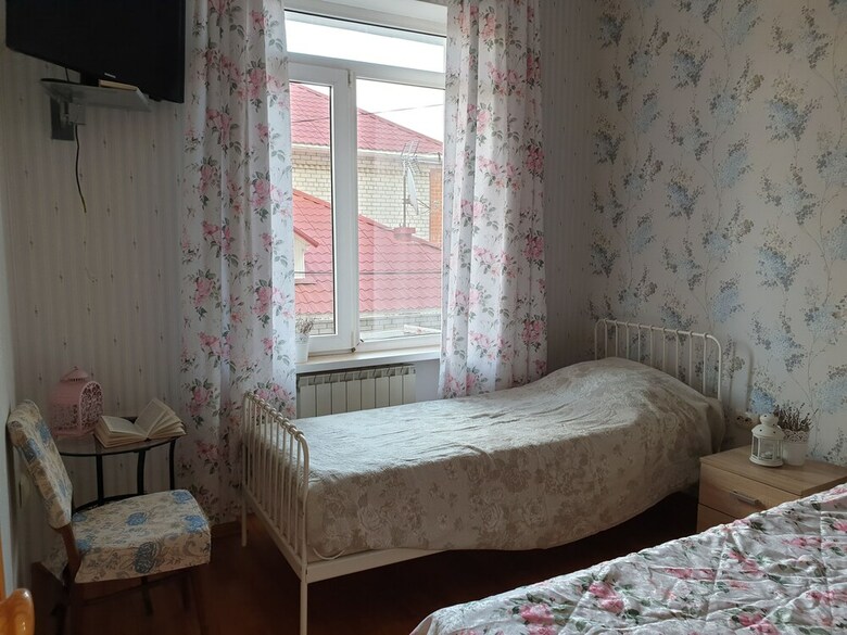 Hotel U Morya Guest House