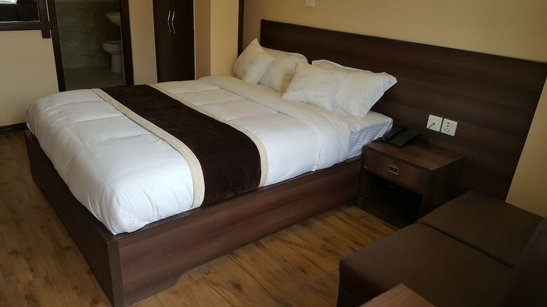 Hostal Famous Traveller's Hub