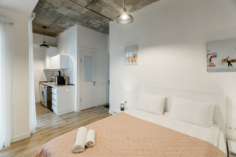 Ninoshvili Apartments By Picnic