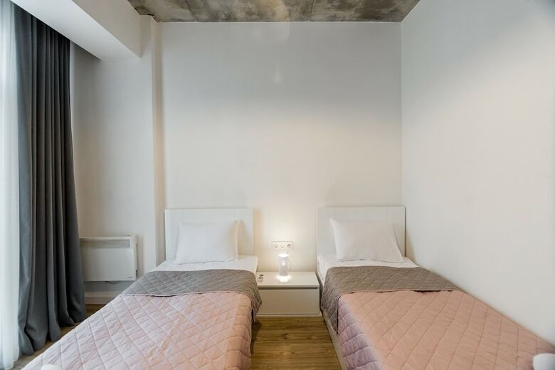 Ninoshvili Apartments By Picnic