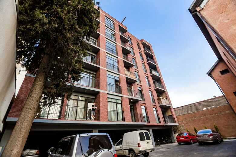 Ninoshvili Apartments By Picnic