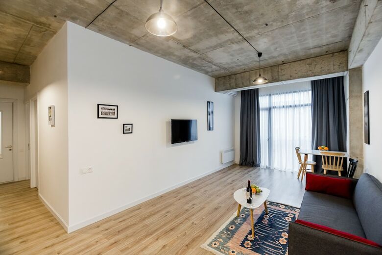 Ninoshvili Apartments By Picnic