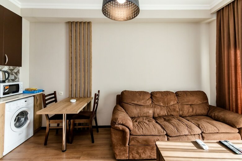 Ninoshvili Apartments By Picnic