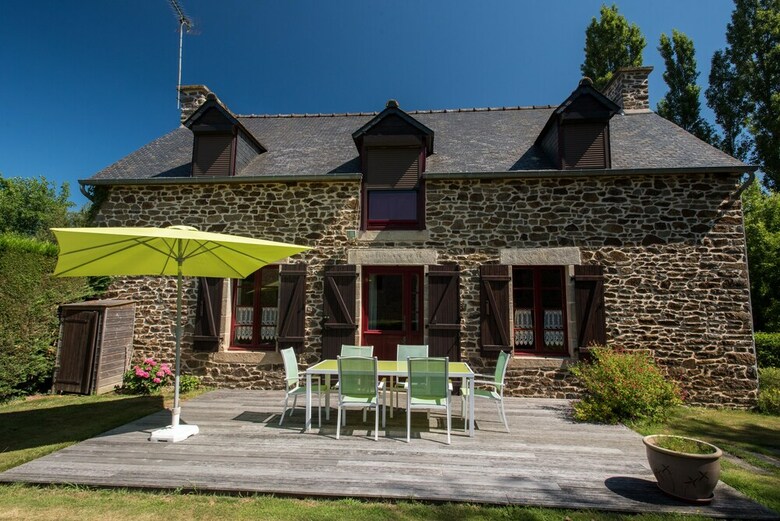 G�te Les Roseaux Proche de Dinan
