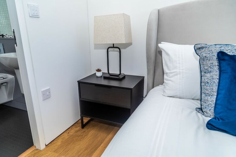 Hotel Senior Lane Residence