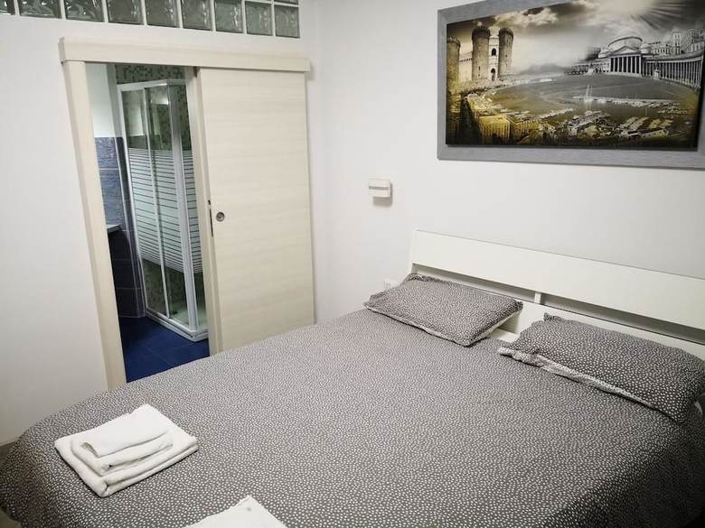 Hotel Easyhomeinnaples