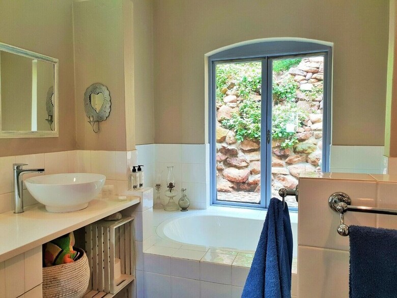 Cardamom House * Sleeps 4