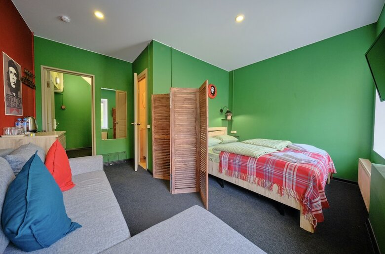 Hotel Liberty Island