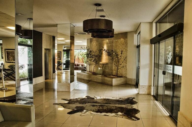 Indai� Park Hotel