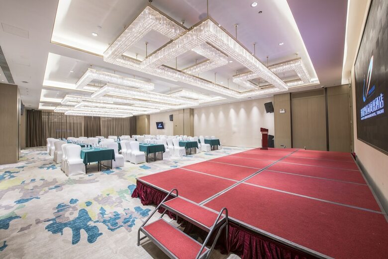 Country Garden Phoenix Tonghu Hotel