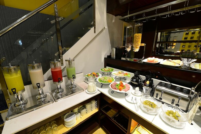 Antique Legend Hotel