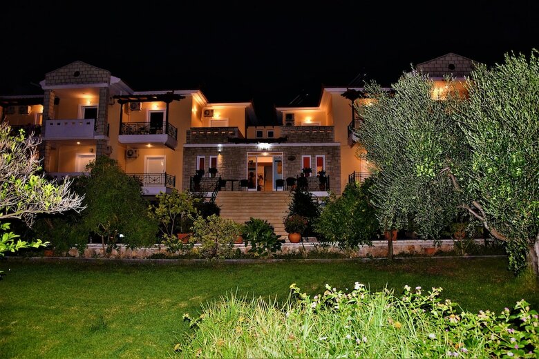 Aparthotel Manto