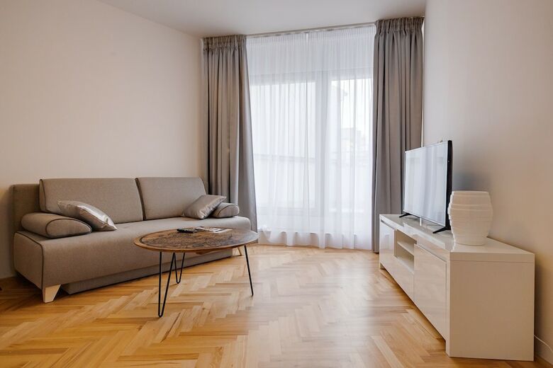 Gold Art Apartments
