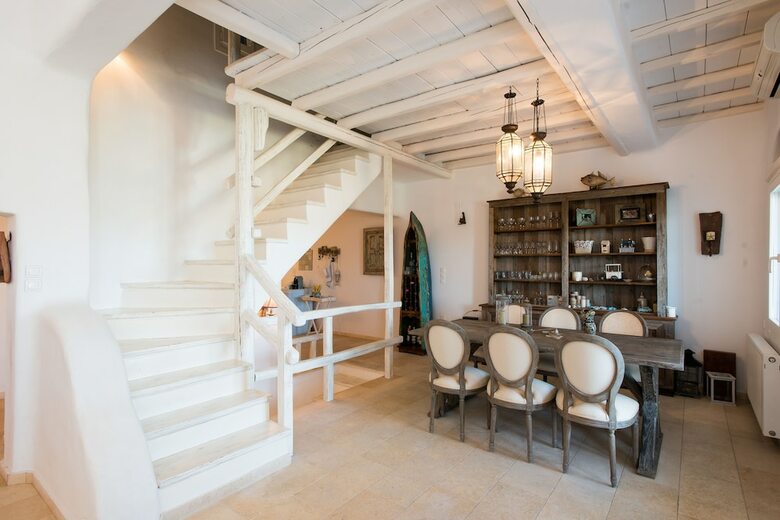 Beautiful Villa At Panormos
