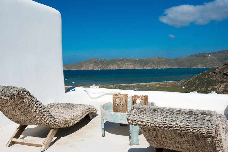 Beautiful Villa At Panormos