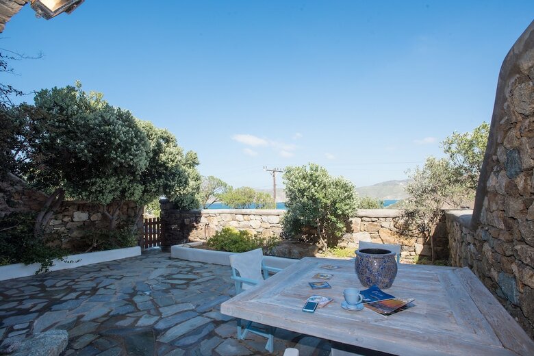 Beautiful Villa At Panormos