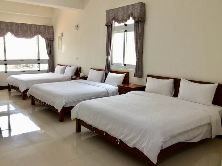 Bed & Breakfast San He Inn