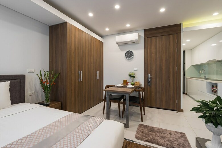 Narcissus Apartment