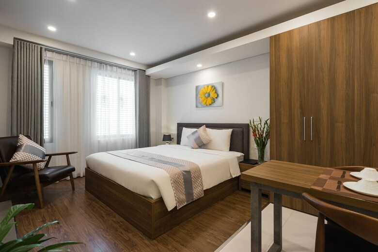 Narcissus Apartment