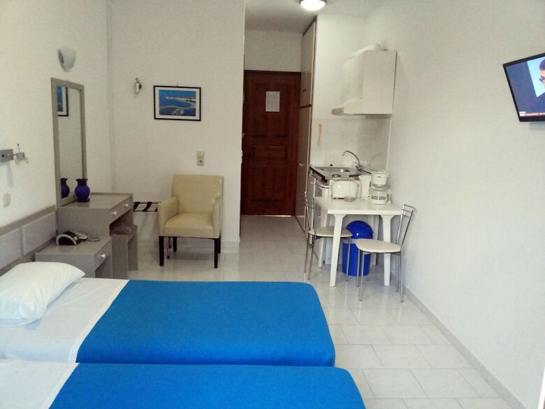 Aparthotel Anna Studios