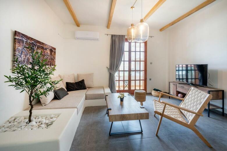 Jonathan City Apartments