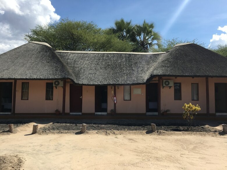 Hotel Athoma Guest House