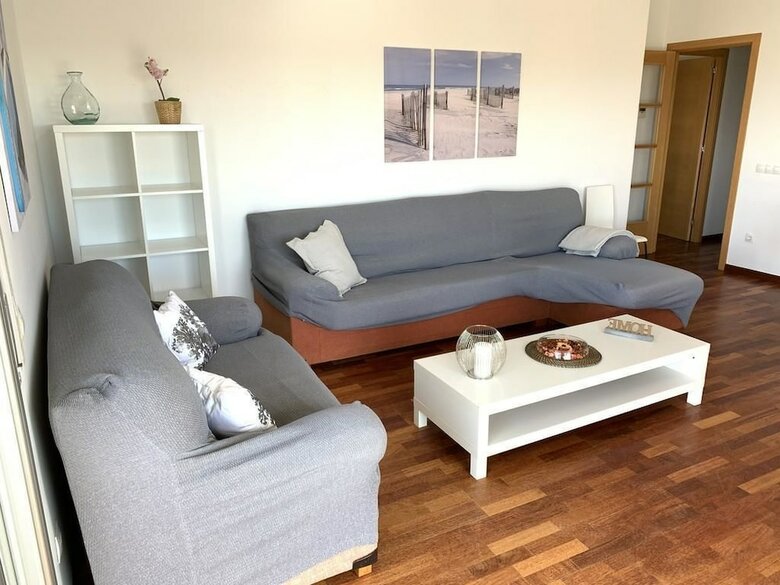 T&h Romana Salou Family Apartment