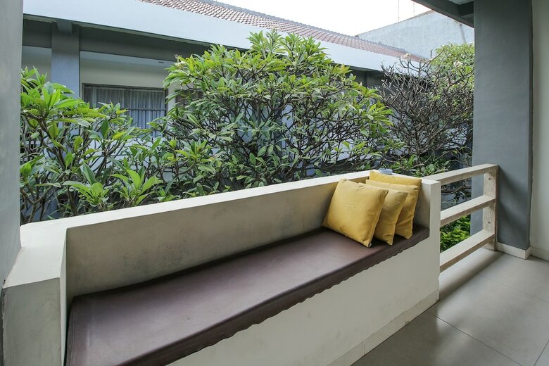 Hotel Oyo 817 Mesari Beach Inn