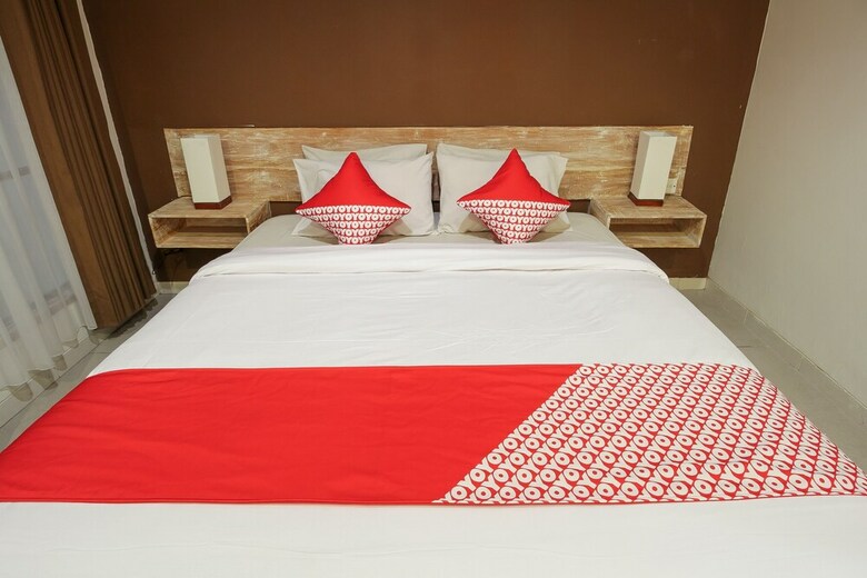 Hotel Oyo 817 Mesari Beach Inn