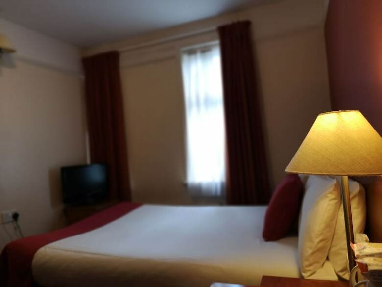 Tudor Lodge Hotel