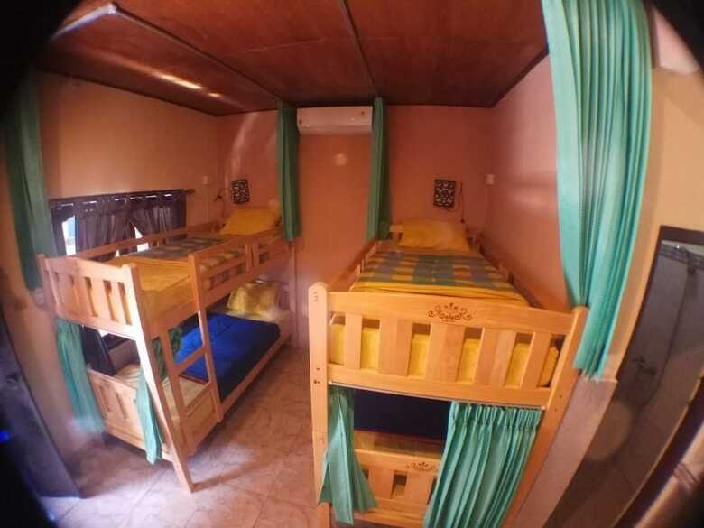 Hostal Amel Homestay - Hostel