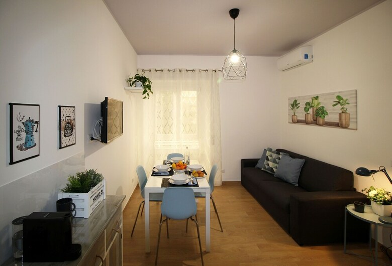 Carlo's Apartments
