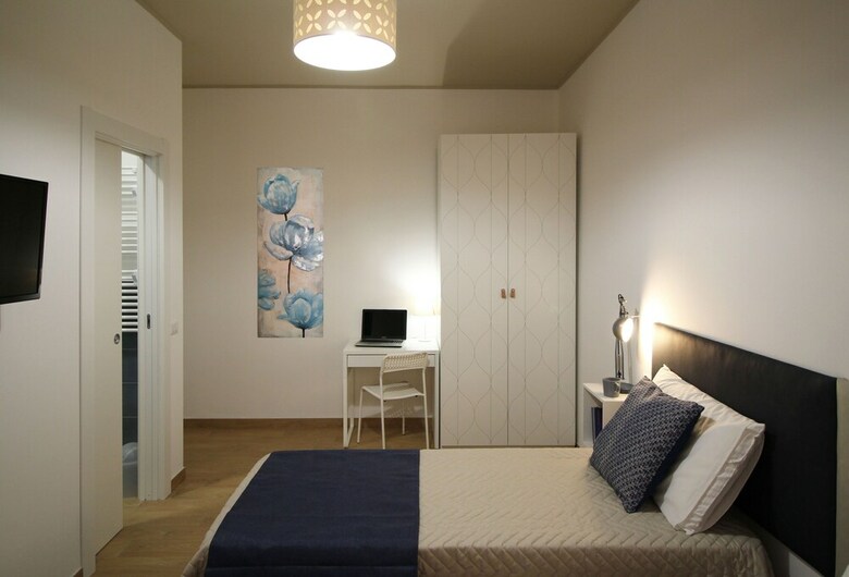 Carlo's Apartments
