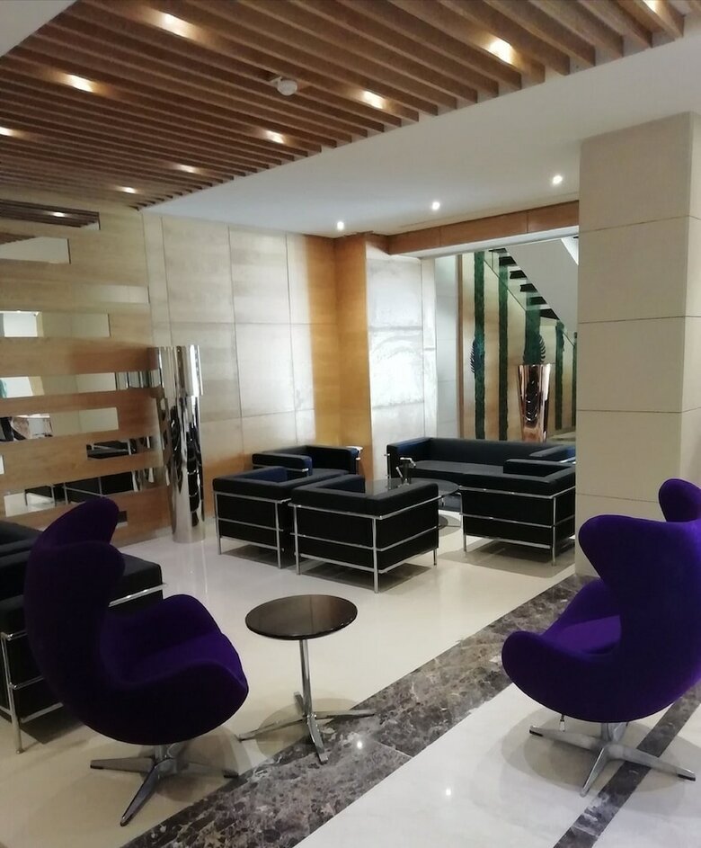 Hotel Ferdi Lilly