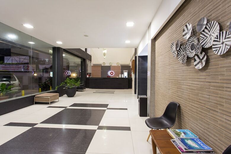 Capital O 769 City Hotel