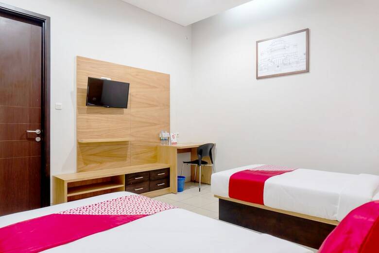 Hotel Oyo 794 Ln 9 Bandung Guest House