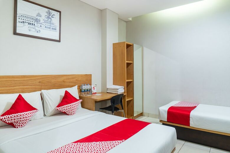 Hotel Oyo 794 Ln 9 Bandung Guest House