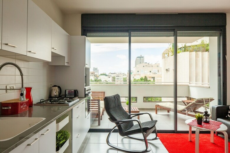 Sunny Luxary Apartments