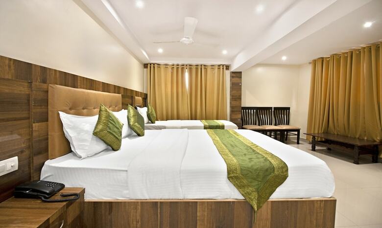 Treebo Trip Rk Hotel