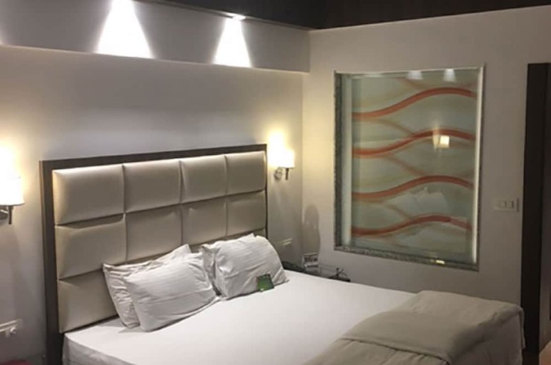 Hotel Shiva Oasis Resort
